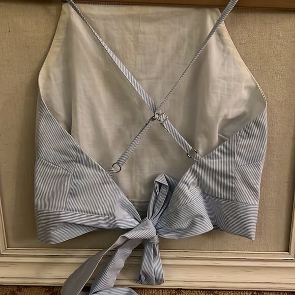 By the way blue striped cropped top w ribbon tie NWOT M - Picture 2 of 4